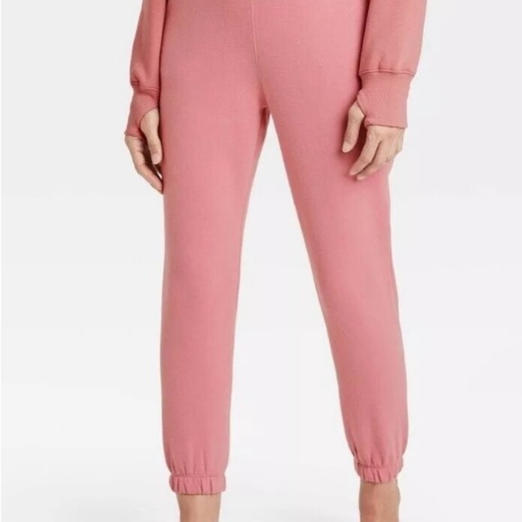 All in Motion Joggers - Picture 2 of 6